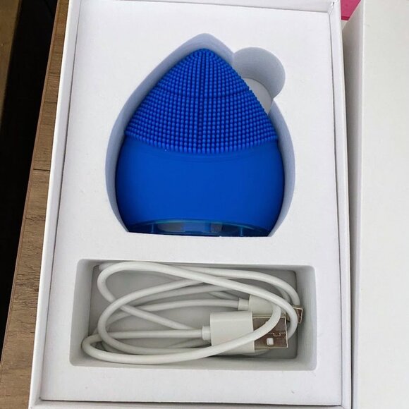 Pop Sonic The Leaflet Sonic Facial Cleansing Device Blue Brand New! - Picture 3 of 5